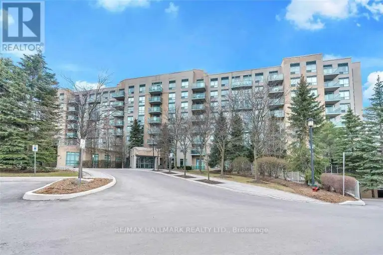 725 - 3 ELLESMERE STREET | 725 - 3 ELLESMERE STREET, Richmond Hill | 3167132