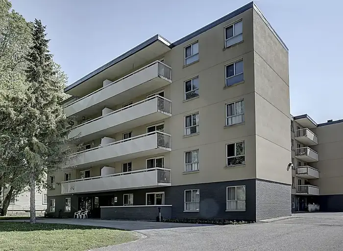 263 Millard Street | 263 Millard Street, Orillia | 3172298