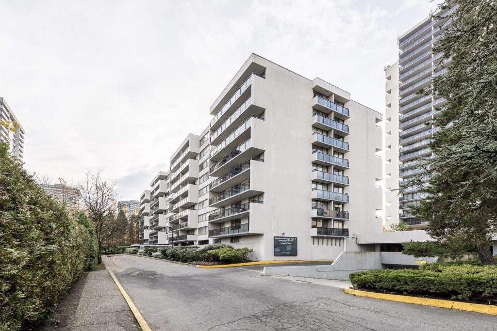 Lougheed Lodge | 3173205