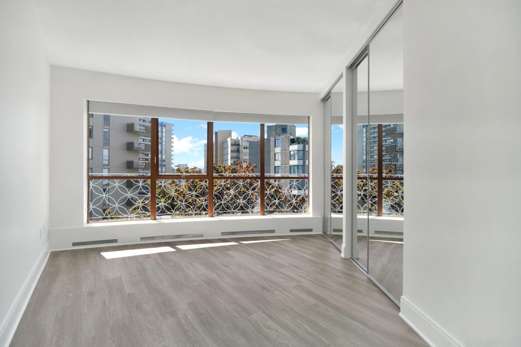 The Shoreland | 3173211