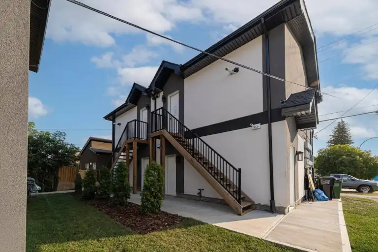 Modern Garage Suite for Rent | G1 - 15122 93 Avenue Northwest, Edmonton | 3173414