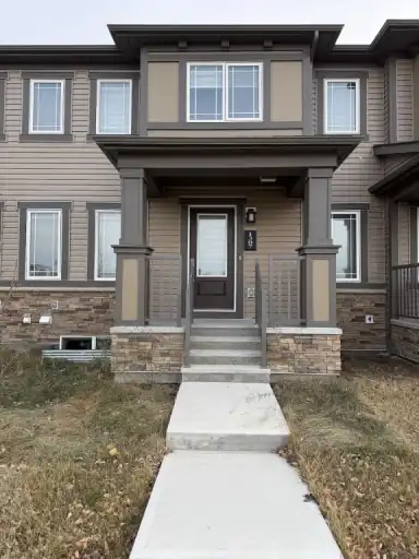 Beautiful 3 bedroom townhouse in sought-after Carrington community | Calgary | 3173415