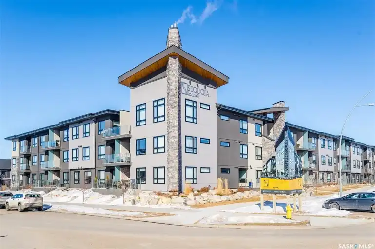 Evergreen luxurious 2 bed 2 bath condo for rent from December 2025 | 223 Evergreen Square, Saskatoon | 3173424
