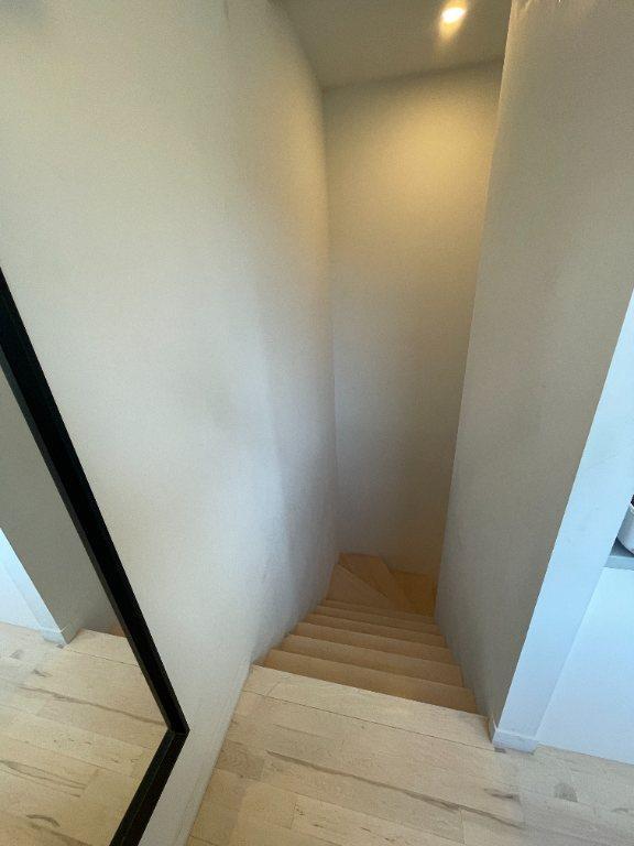 Furnished, two-level studio in Verdun — Lease Transfer, December rent FREE | 3173494