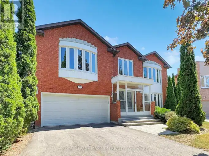 22 A WALTHAM CRESCENT | 22 A WALTHAM CRESCENT, Richmond Hill | 3173536