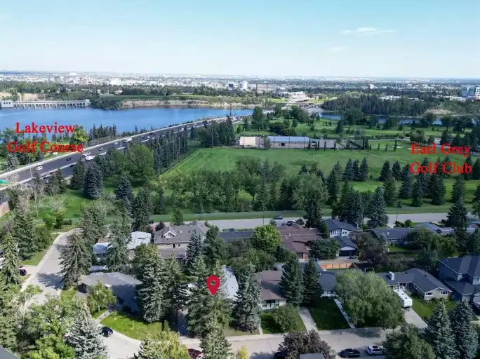 4 Bedroom Mid-Century Bungalow for Rent in Noth Glenmore Park (Lakeview) | 6424 Laurentian Way Southwest, Calgary | 3173761