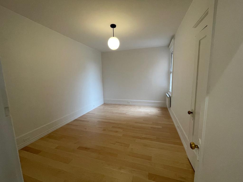 Grand 7 1/2 - Quartier Montcalm | 3180609