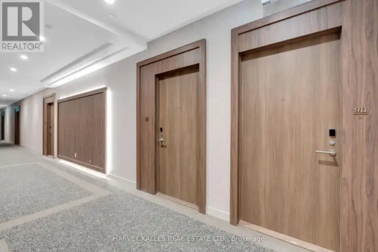 911 - 8188 YONGE STREET | 911 - 8188 YONGE STREET, Vaughan | 3174090