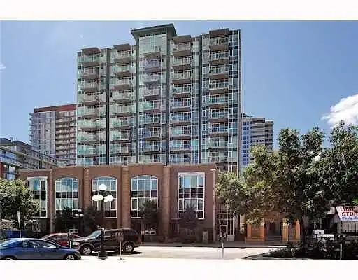 2 Bdrm/2 Bath Spacious Condo in Byward Market. | 709 - 134 York Street, Ottawa | 3174145