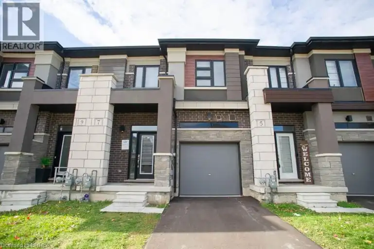 7 POOLE Street | 7 POOLE Street, Brantford | 3174434