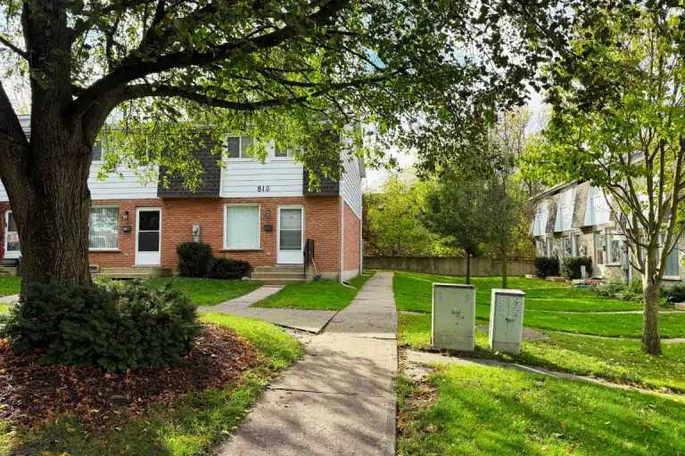 Oxford Place, Woodstock | 816 Frizelle Drive, Woodstock | 3174879