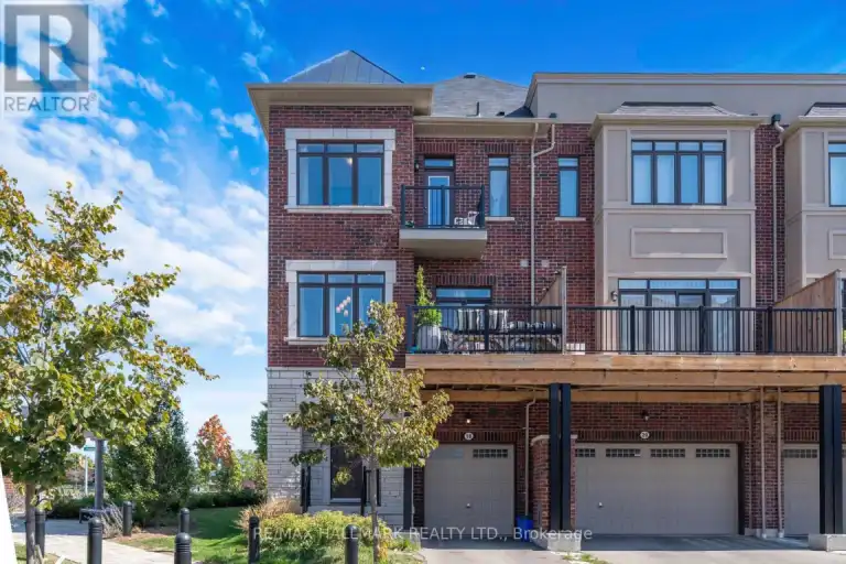 18 JOHN GREENE LANE | 18 JOHN GREENE LANE, Richmond Hill | 3174901