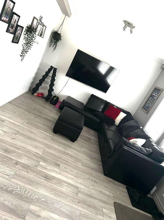 LOGEMENT4 1/2 RÉNOVÉ WOTTON | 3175164