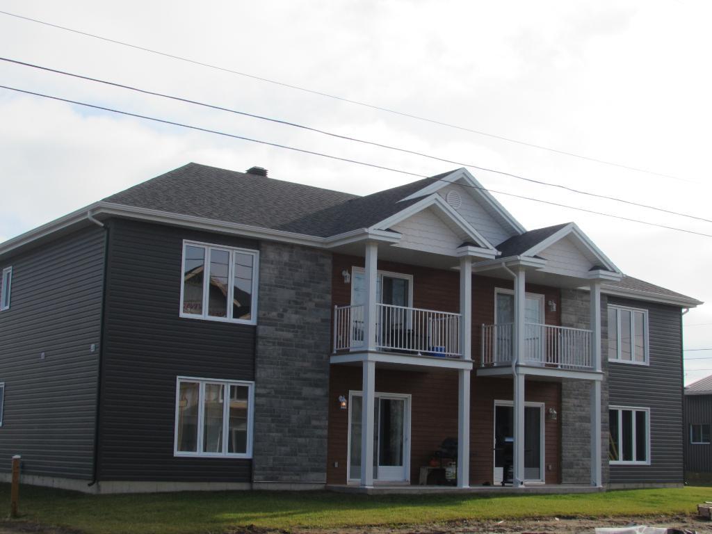 4 1/2 * Rez-de-chaussée * Secteur Hôpital | 3175169