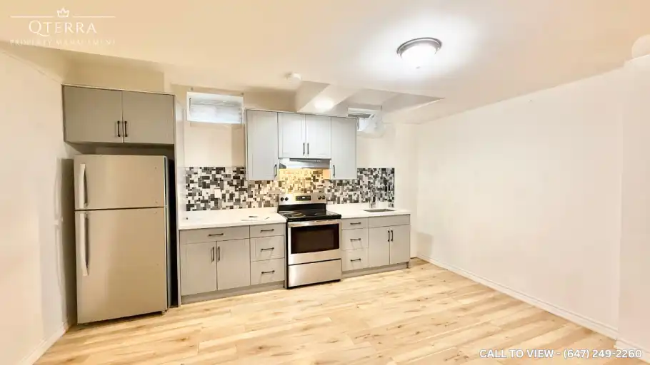 2-1153 Stag Holw, Oakville, Ontario L6M 5M4 | 1153 Stag Hollow, Oakville | 3175389