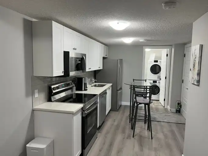 1-Bedroom furnished Legal Suite Basement for Rent in Creekwood Chappelle SW, Edm | 7552 Creighton Place Southwest, Edmonton | 3175538