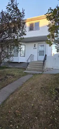 Large and Bright Duplex | 9107 89 Street Northwest, Edmonton | 3175567