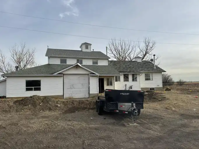 Acreage | 17 Ave SE, Calgary | 3175578