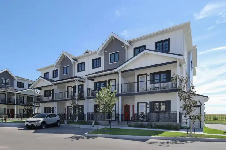 The Tradition at Bridgwater | Appleford Gate, Winnipeg | 3175588