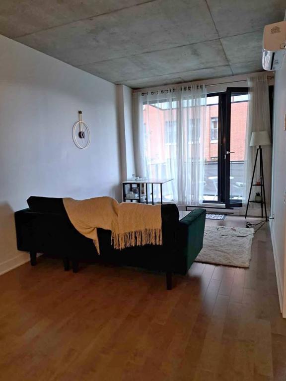 condo 1 chambre, 1 salle de bains, un balcon | 3175644