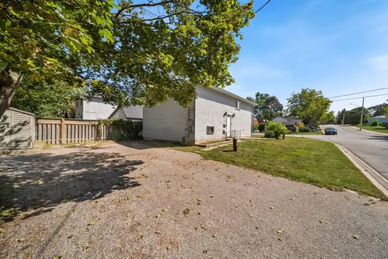Lower- 218 Hilda Street | 218 Hilda Street, Orillia | 3175788