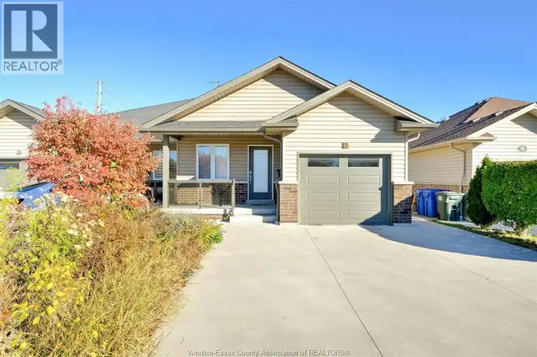 7 VENETIAN | 7 VENETIAN, Amherstburg | 3176198