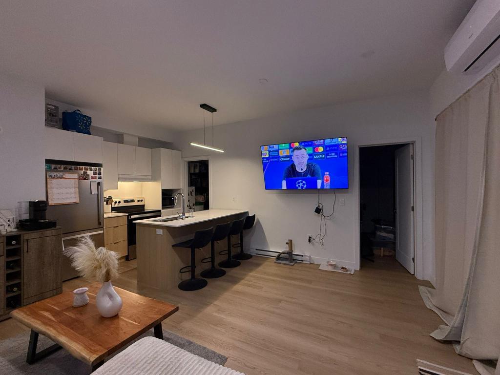 Un 4 1/2 équipé | 3177138