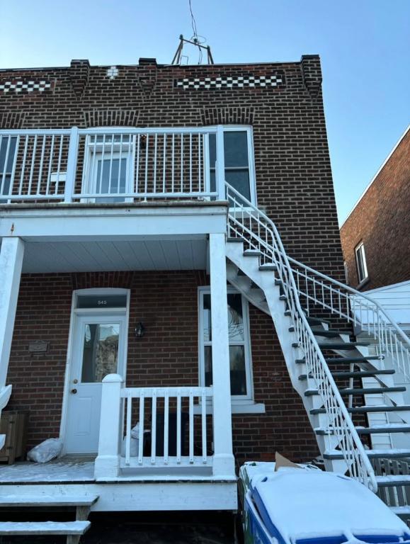 Grand 5 1/2 | 3177202