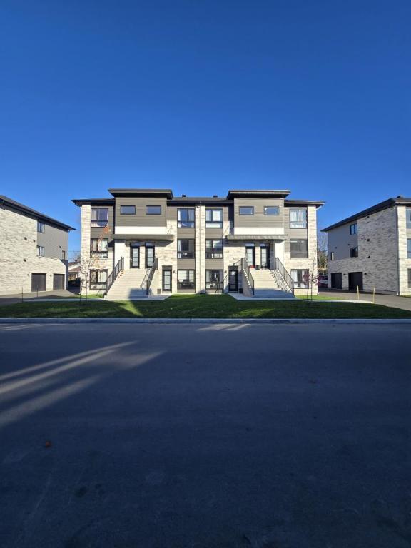 5 1/2 - Saint-Jérôme - 2 050 $/mois | 3177217