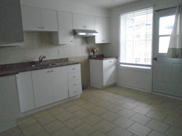 3 ½ rue Parc Georges Ahuntsic LIBRE | 3177578