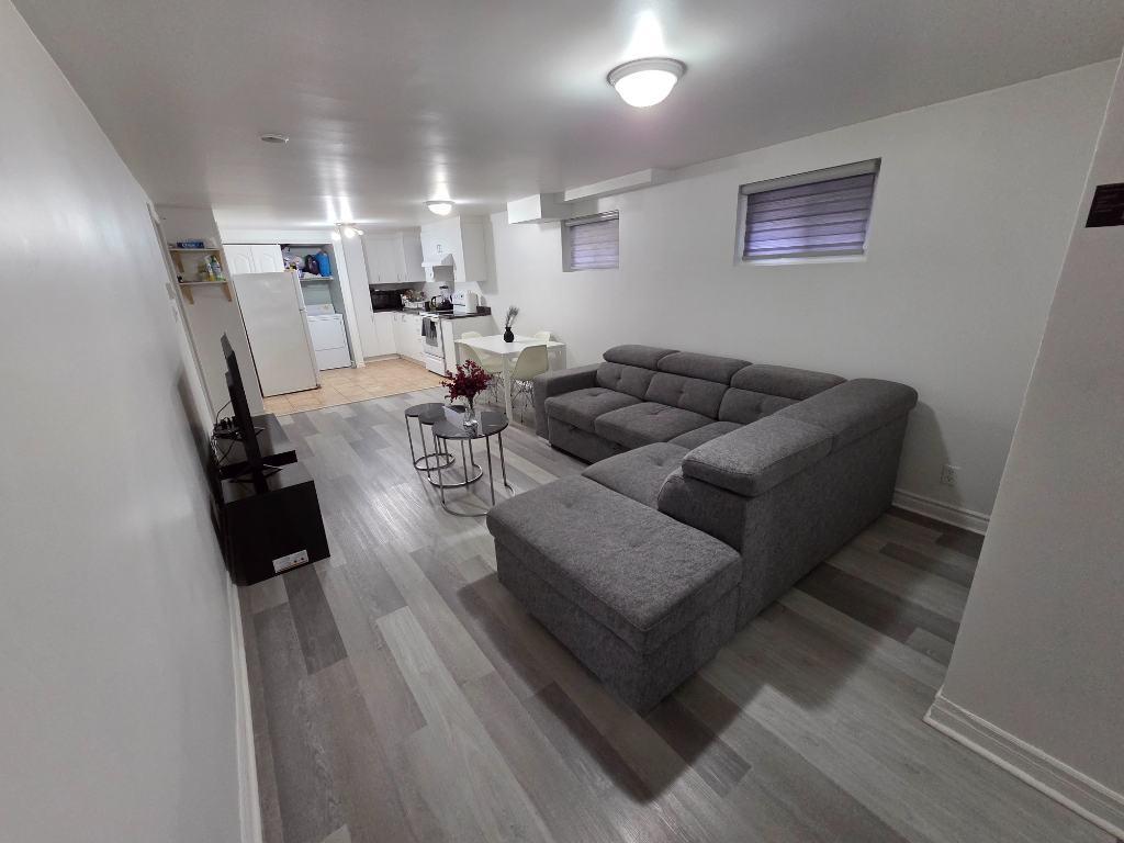 3 ½ À LOUER – RÉNOVÉ, CALME ET PROPRE ! | 3177583