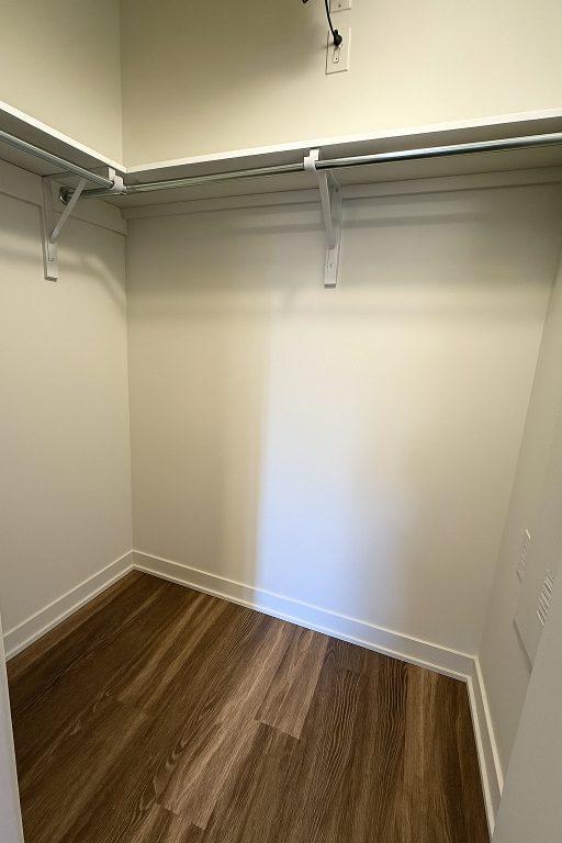 Magnifique 3 ½ + espace bureau TOUT INCLUS - lumineux - stationnement : 1535$/mois | 3177638