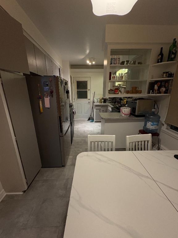 Grand 5 1/2 propre et lumineux partir de 1 decembre | 3177650