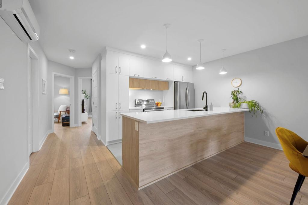 Magnifique condo avec 2 chambres et un bureau | 3177821