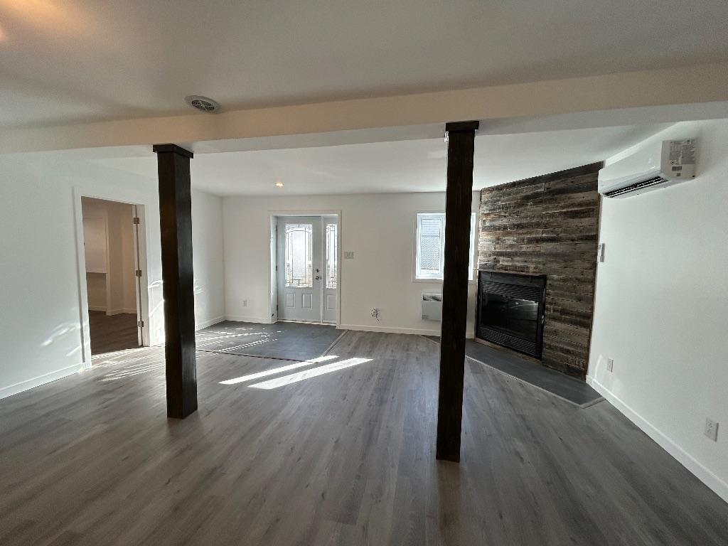 Grand 4 1/2 à louer Vieux Terrebonne | 3178010