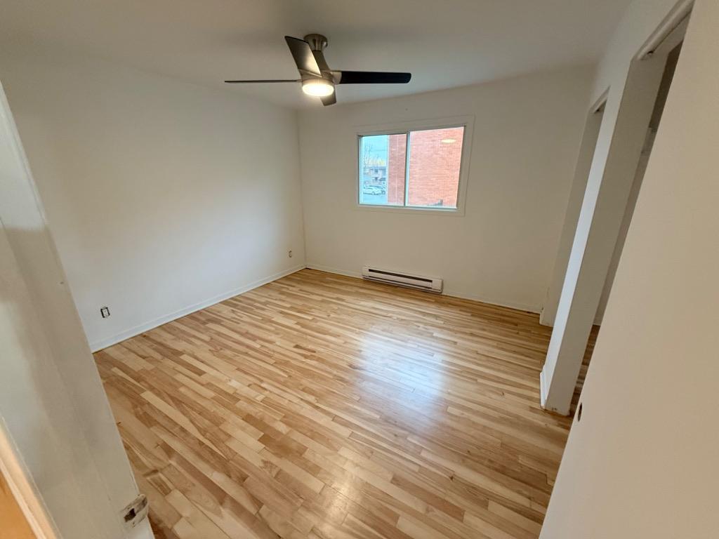 Grand 4 1/2 a louer | 3178013