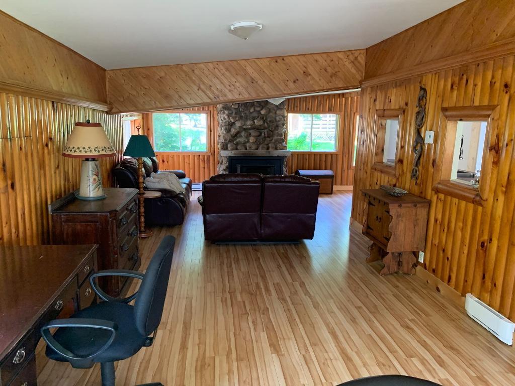 Chaleureux chalet tout équipé à louer + de 31 jours. | 3178858