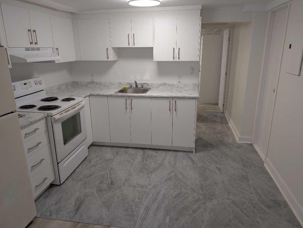 3 ½ À LOUER – FRAÎCHEMENT RÉNOVÉ | 3179127