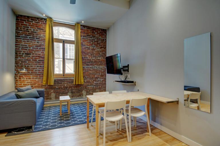 Loft entièrement meublé à louer Vieux-Québec janvier 2025 | 3187365