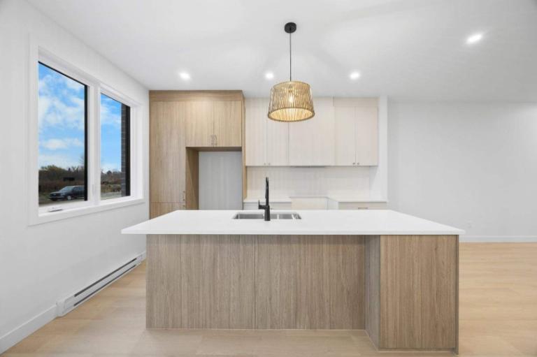 2 CH - 1 SDB - Sorel-Tracy - $1,650 /mo | 3179182