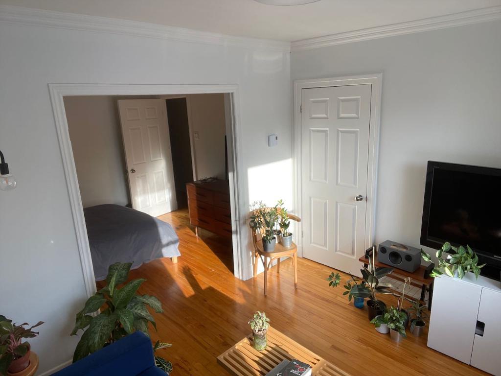 5 ½ Ahuntsic dans le H2C | 3179221