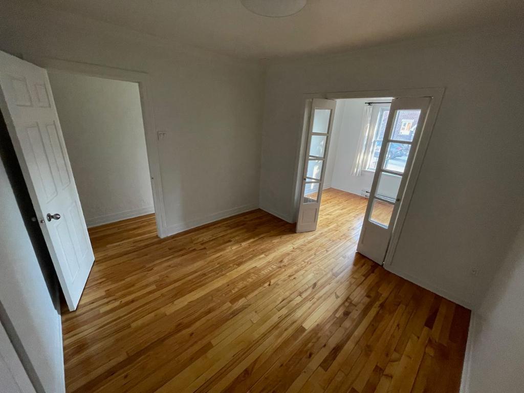 5 ½ Ahuntsic dans le H2C | 3179221