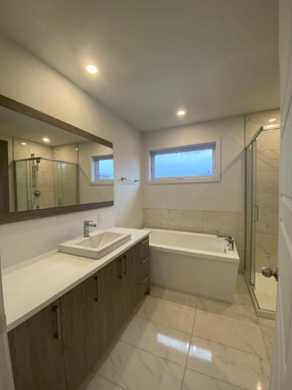 5 1/2 - Longueuil (Saint-Hubert) - 2 200 $/mois | 3179230