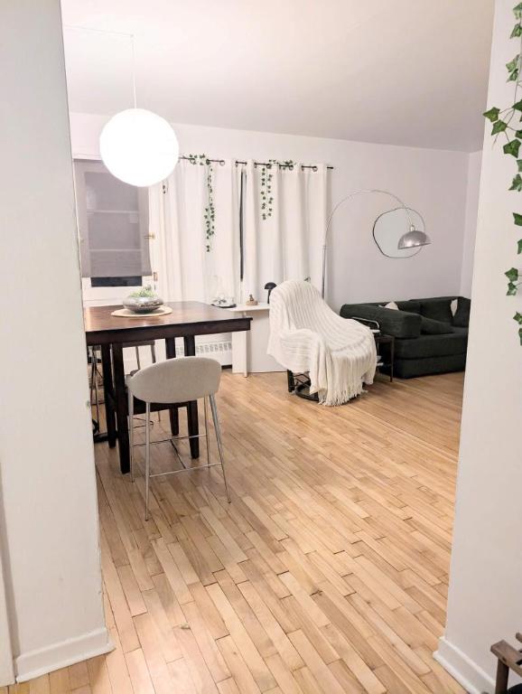 1 CH - 1 SDB - Montréal - $1,192 /mo | 3179516
