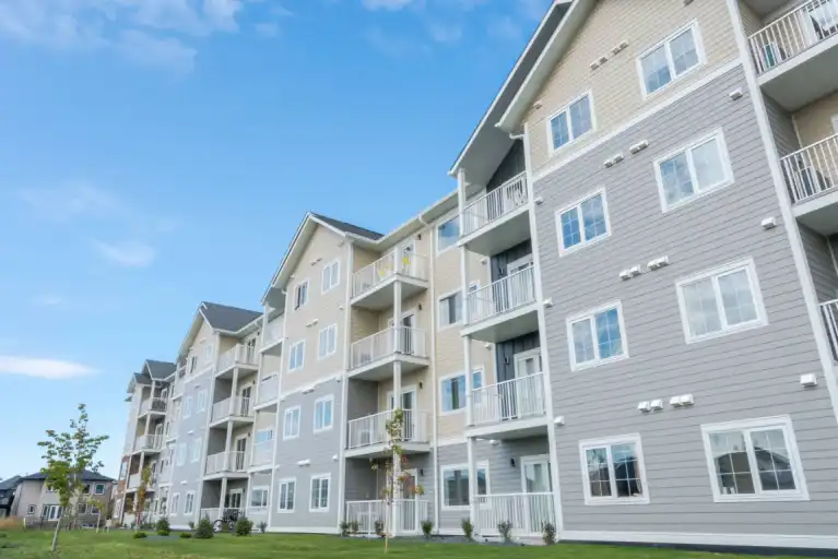 The Pinnacle at Bridgwater | 355 Bridge Lake Drive, Winnipeg | 3179563