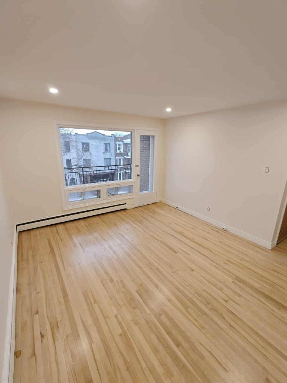 Grand 4 1/2 Rénové Rosemont | 3179587