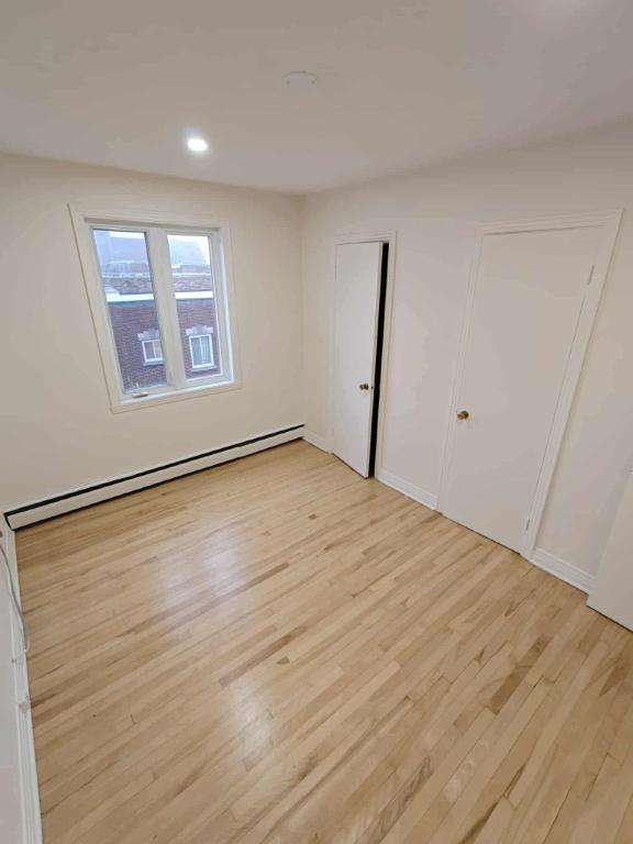 Grand 4 1/2 Rénové Rosemont | 3179587