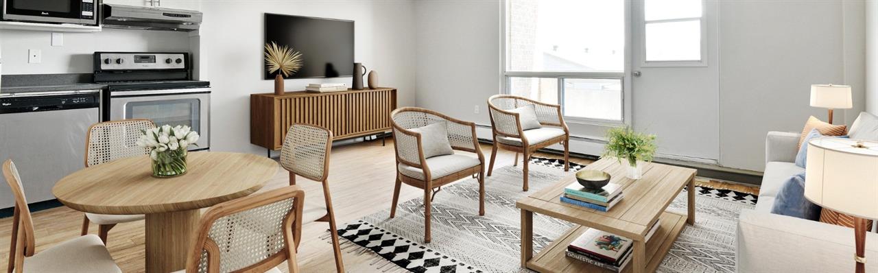 Navaho Walk-ups | 3180863