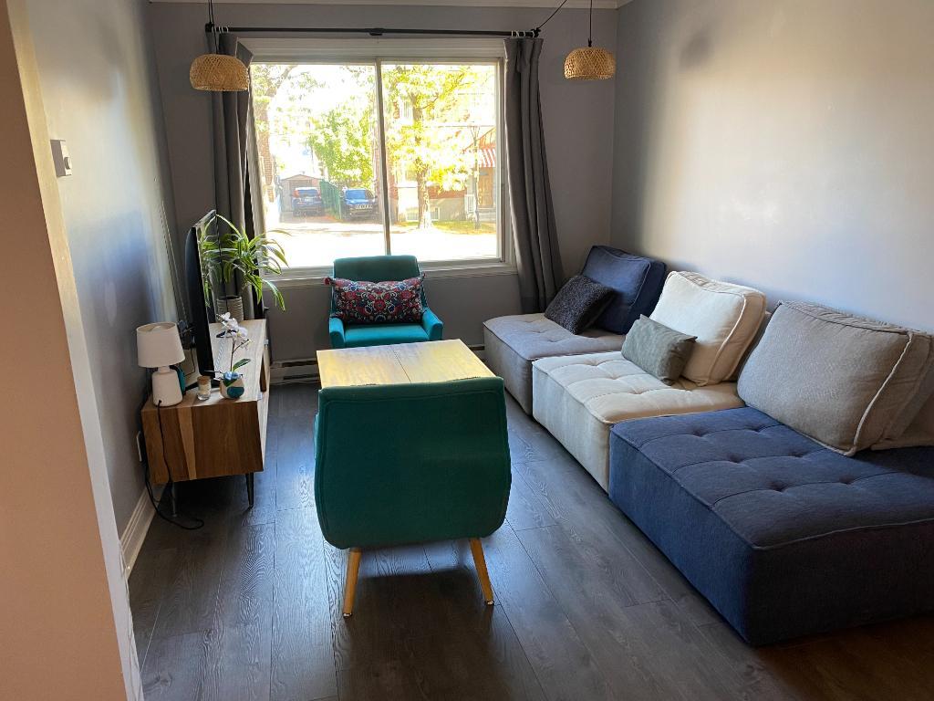 Beau 8 1/2 rénové proche métro Fabre | 3179985