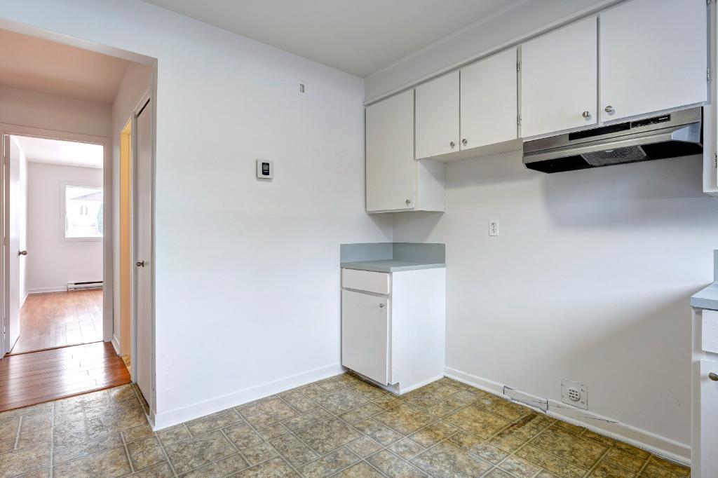 3 1/2 à Ste-Thérèse - internet inclus - libre maintenant ou 1er décembre | 3180370